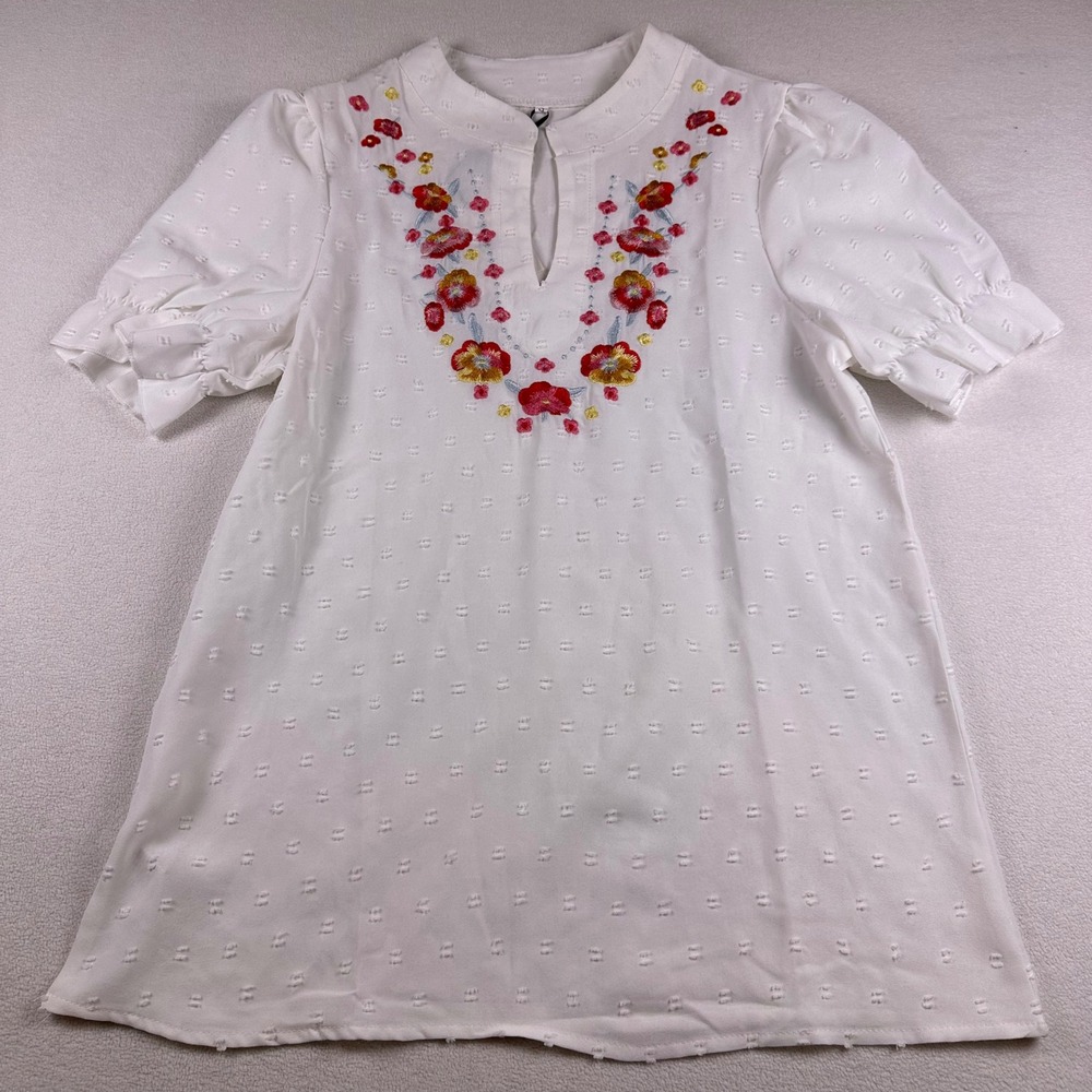 NWT Floral Embroidered Swiss Dot Puff Sleeve‎ Split Neck Blouse Sz S Peasant - Picture 4 of 9